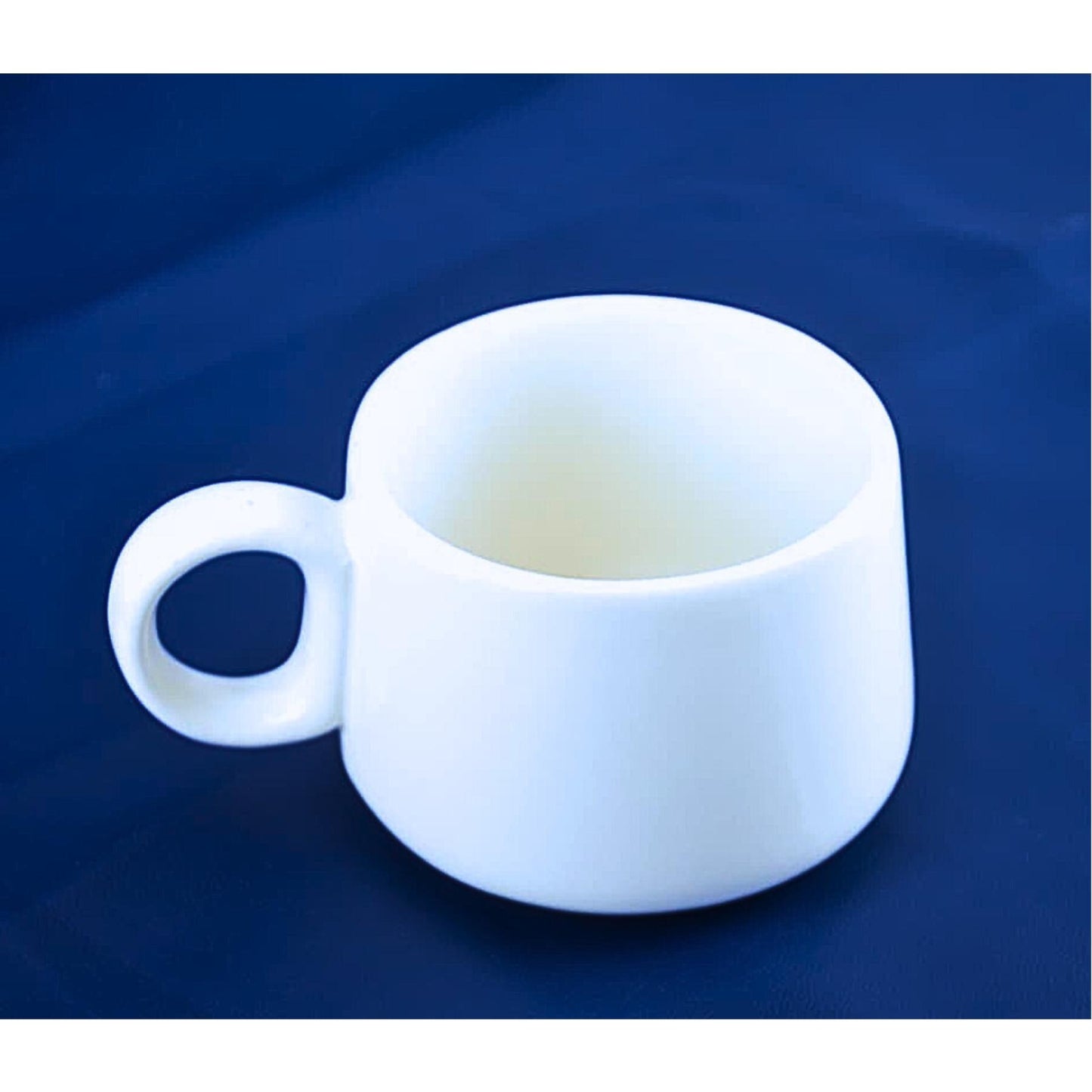 Ceramic Tea Set with Teapot and 6 Cups White, Traditional Design
