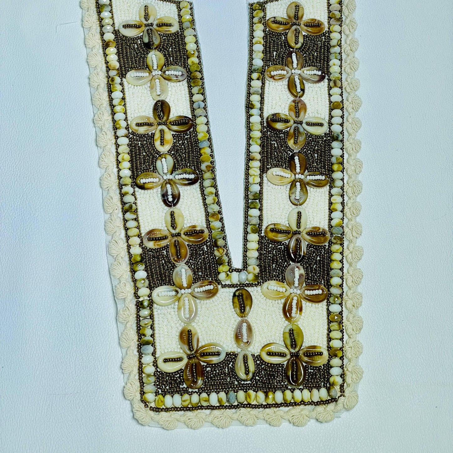 Handcrafted Cowrie Shell V-Neck Patch: Bohemian Floral Applique