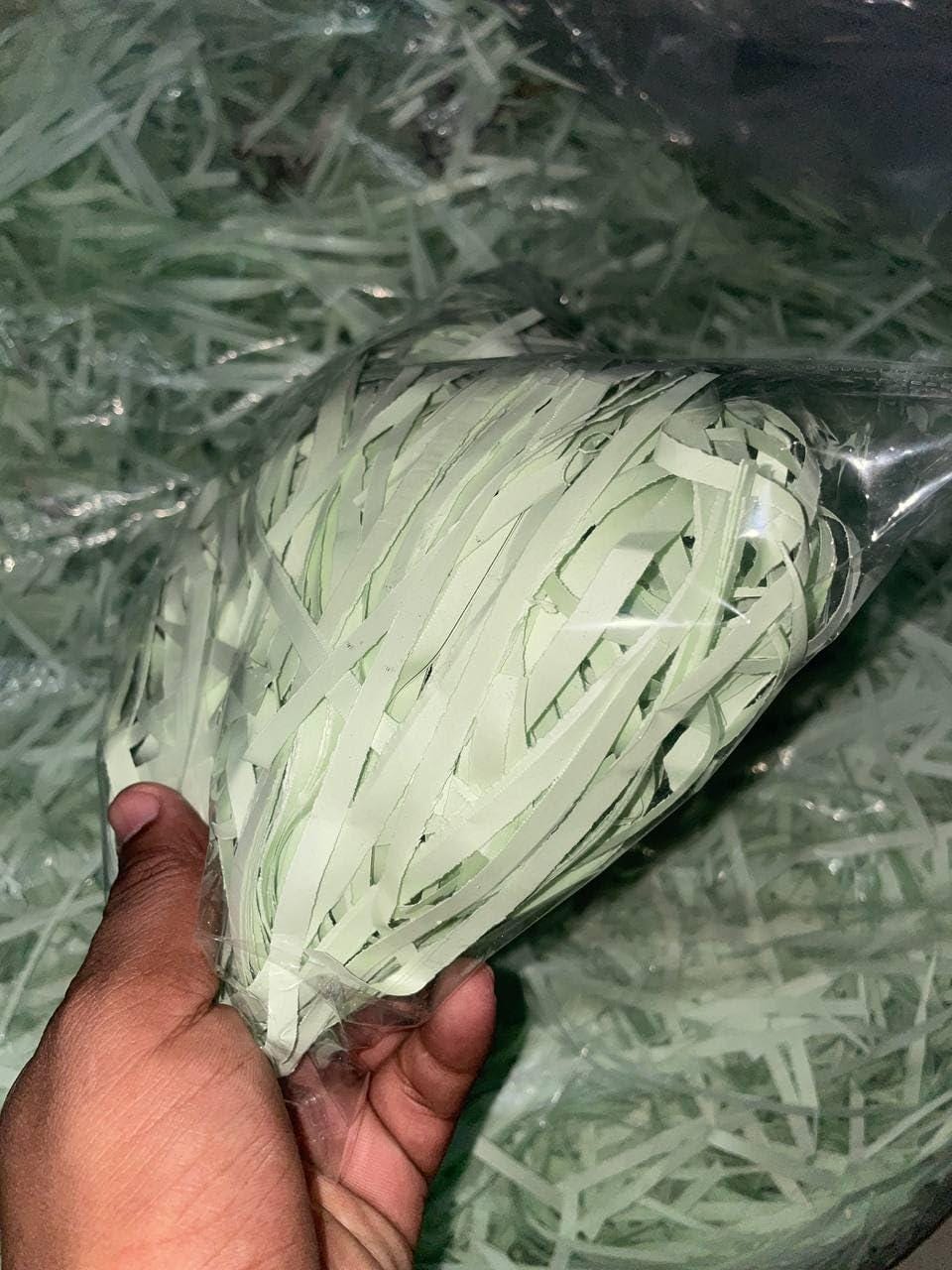 Decorative Shredded Paper for Gift Packaging and Hampers, white, 200g