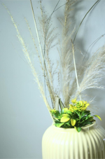 Decorative Ceramic Flower Vase, 23 cm Height, Ribbed Design, Light Yellow with Artificial Flowers - Image 5